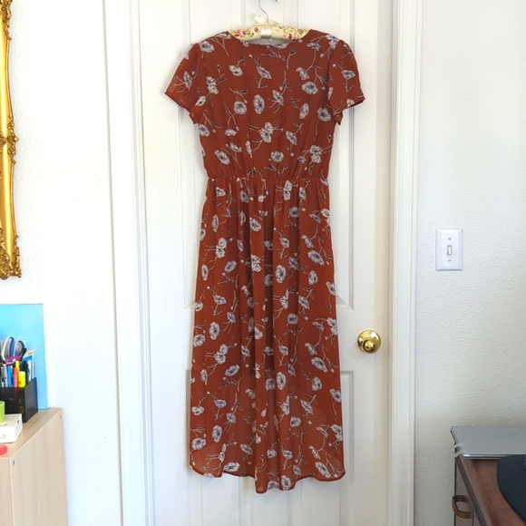 Mikarose Hi-Lo dress - Picture 2 of 10